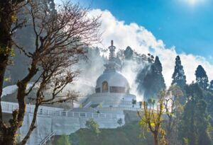 Is Darjeeling Worth Visiting? - Destination North Bengal